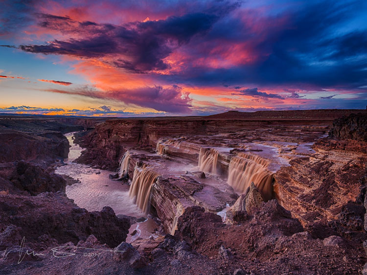 Twilight-at-Grand-Falls-Arizona_by_Jim_Peterson